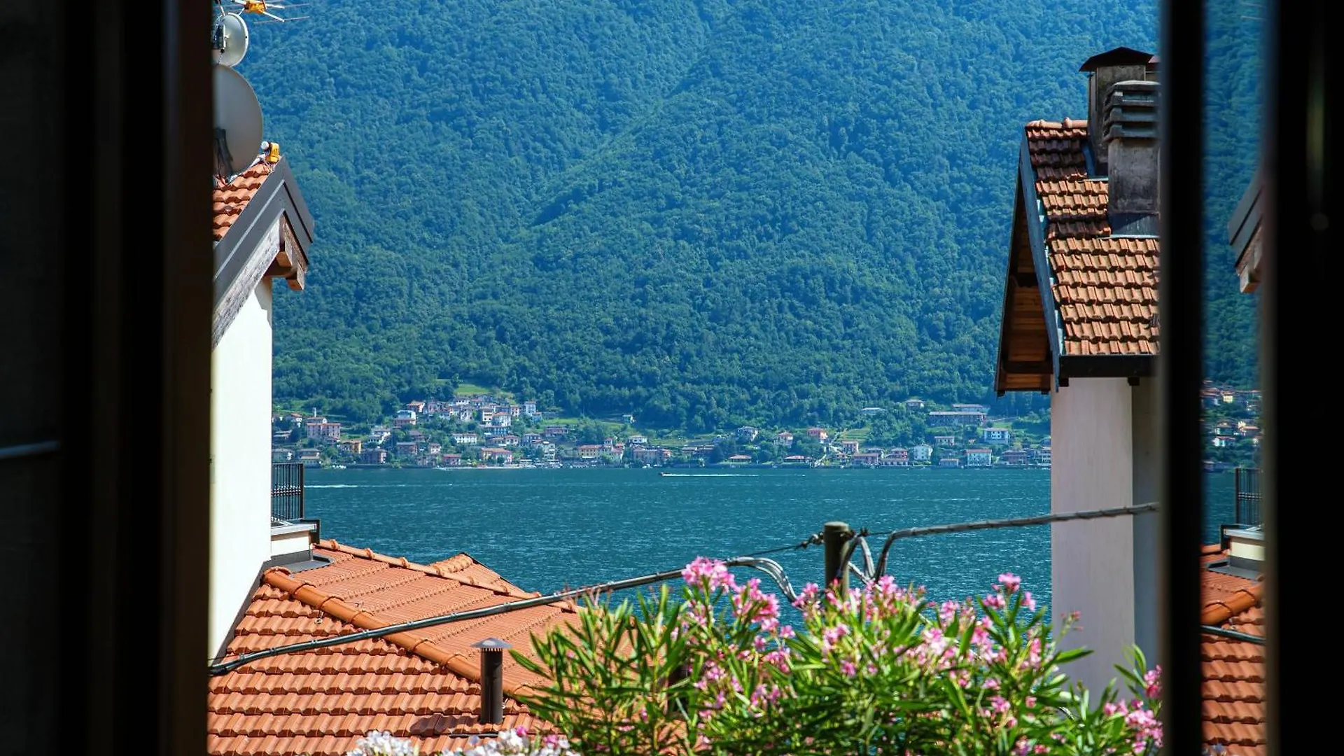 Delizioso Bilocale Vista Lago Colonno